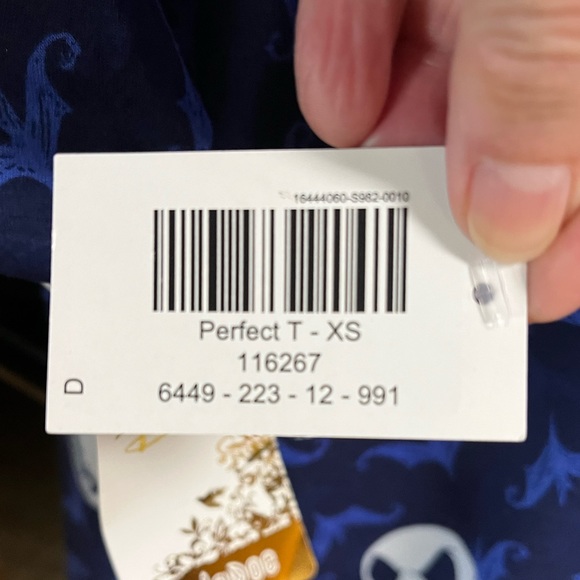 Jack Skellington Short Sleeve Swing Top - LuLaRoe Perfect T - Picture 9 of 9